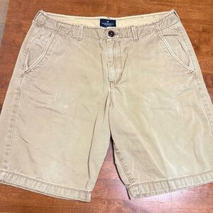 American Eagle Outfitters Men's Khaki Shorts